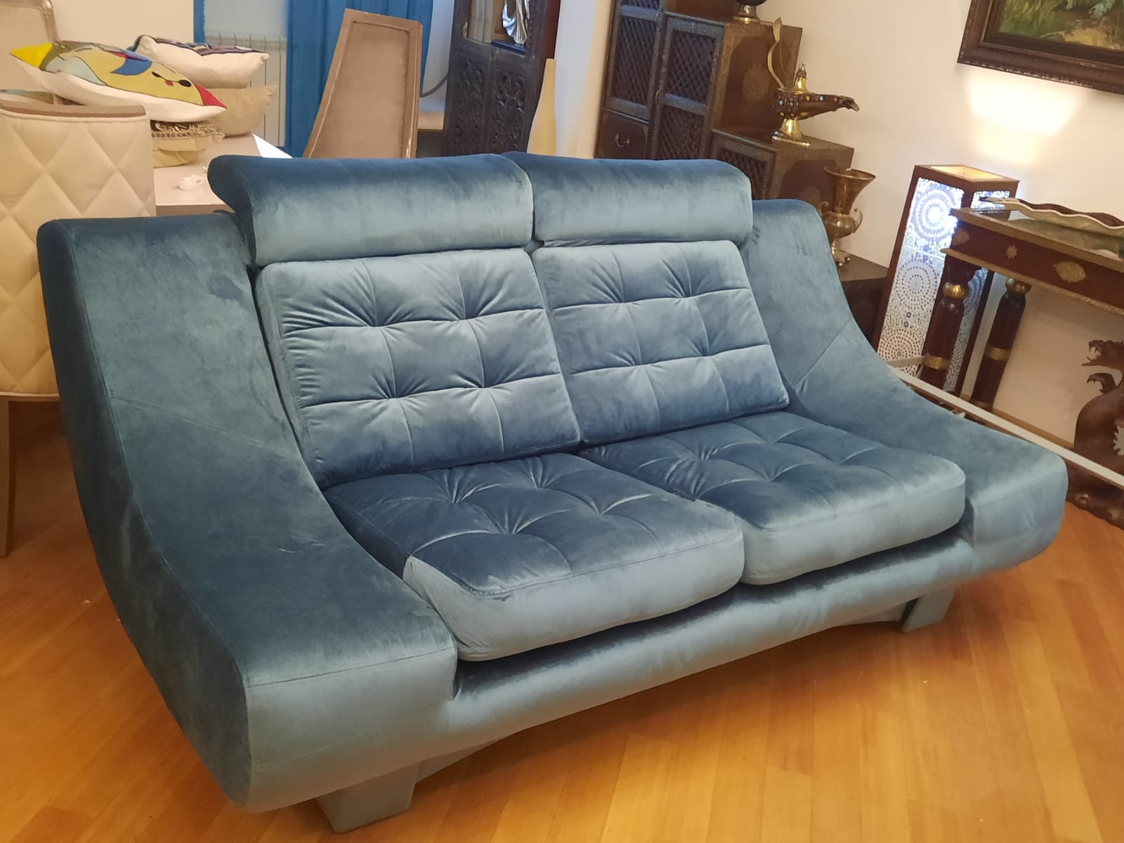 Обивка дивана на дому. Добрынинская